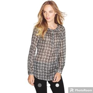 White House Black Market Silk Houndstooth Pattern Blouse